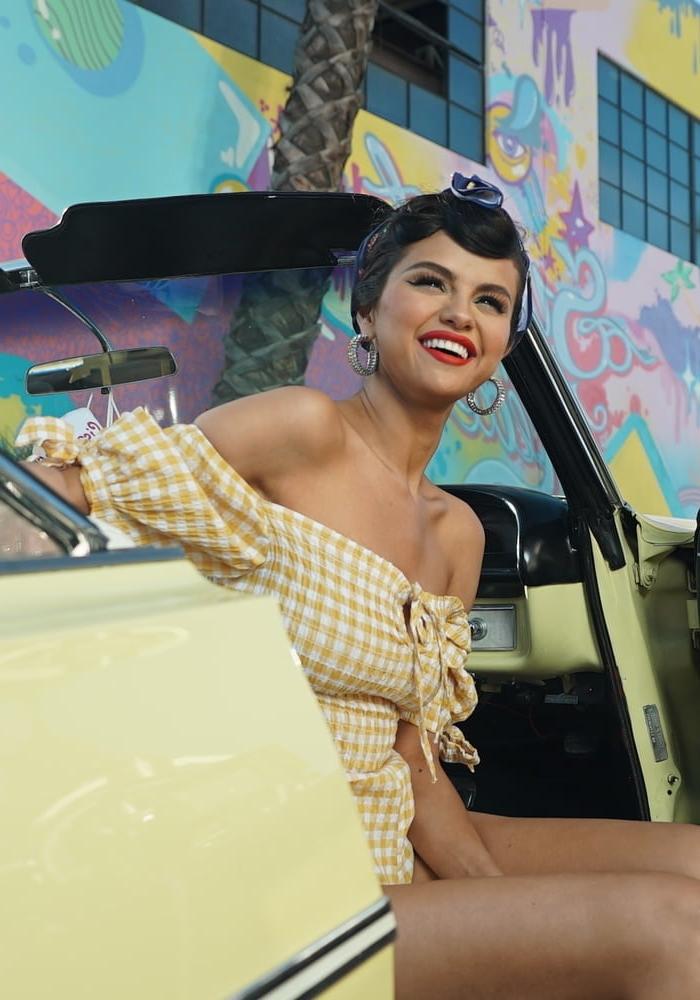 25P SELENA GOMEZ IS OUT NOW TO CUM HARD !!!!!!!!!!