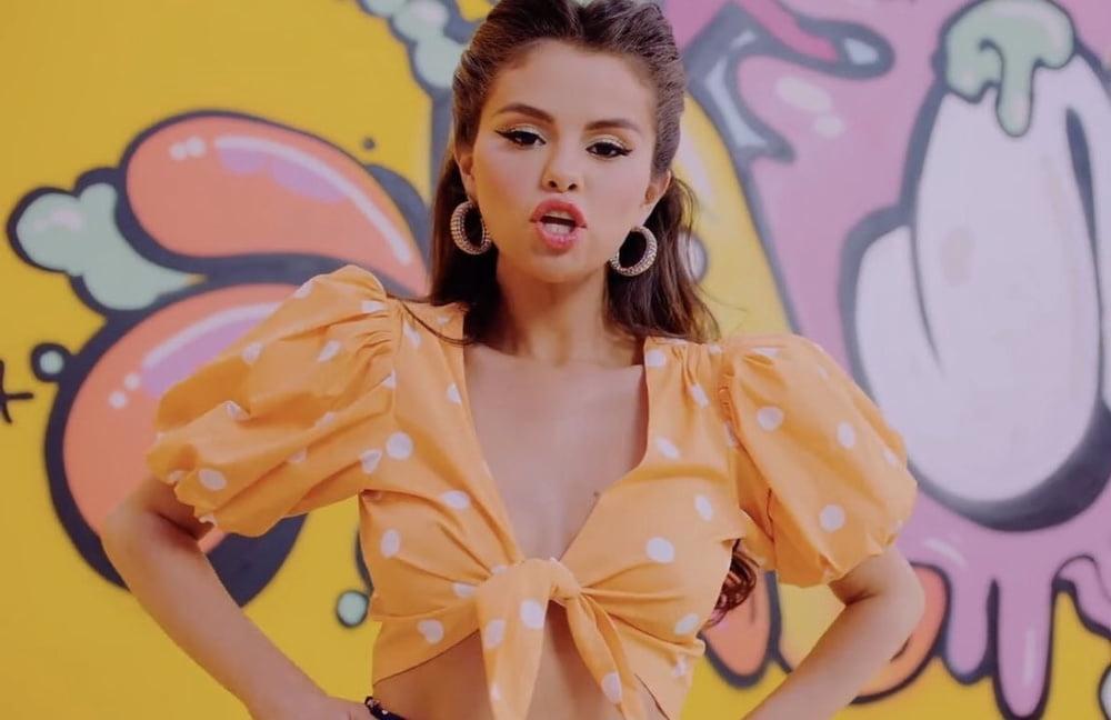 25P SELENA GOMEZ IS OUT NOW TO CUM HARD !!!!!!!!!!