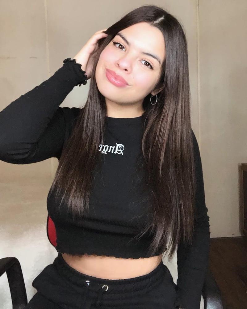 25P Floppy - Cum Tributes Please!