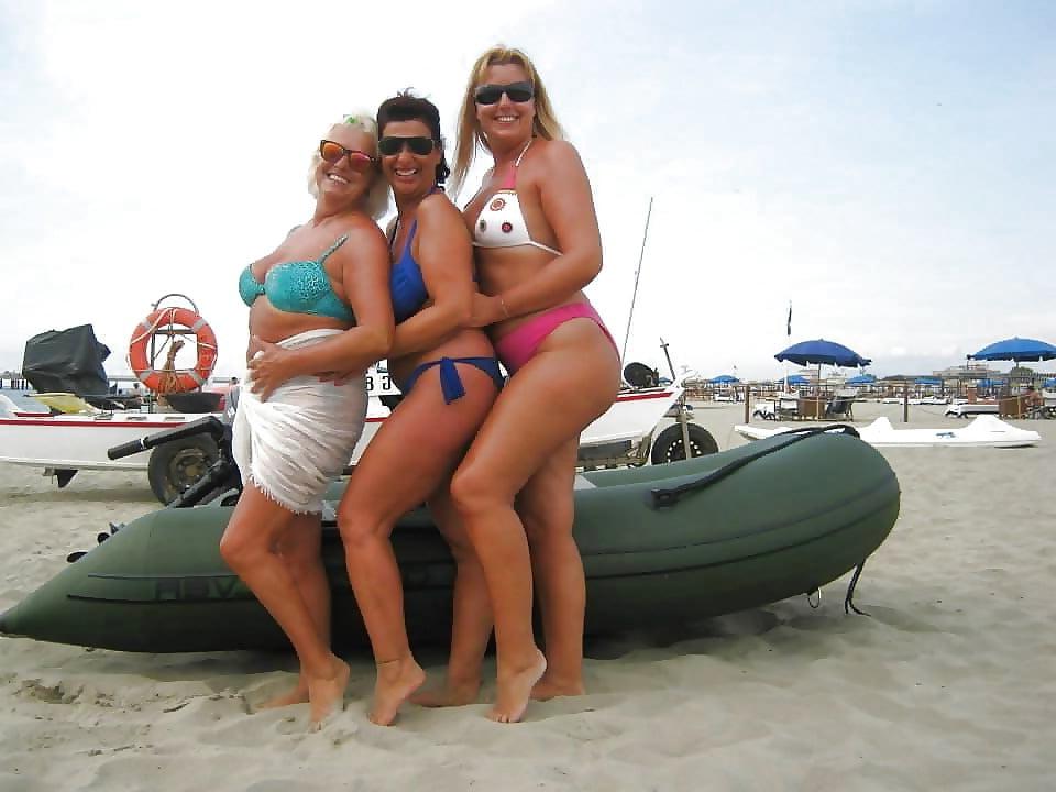 25P more mature milf mom