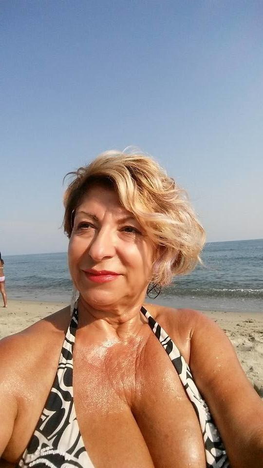 25P more mature milf mom
