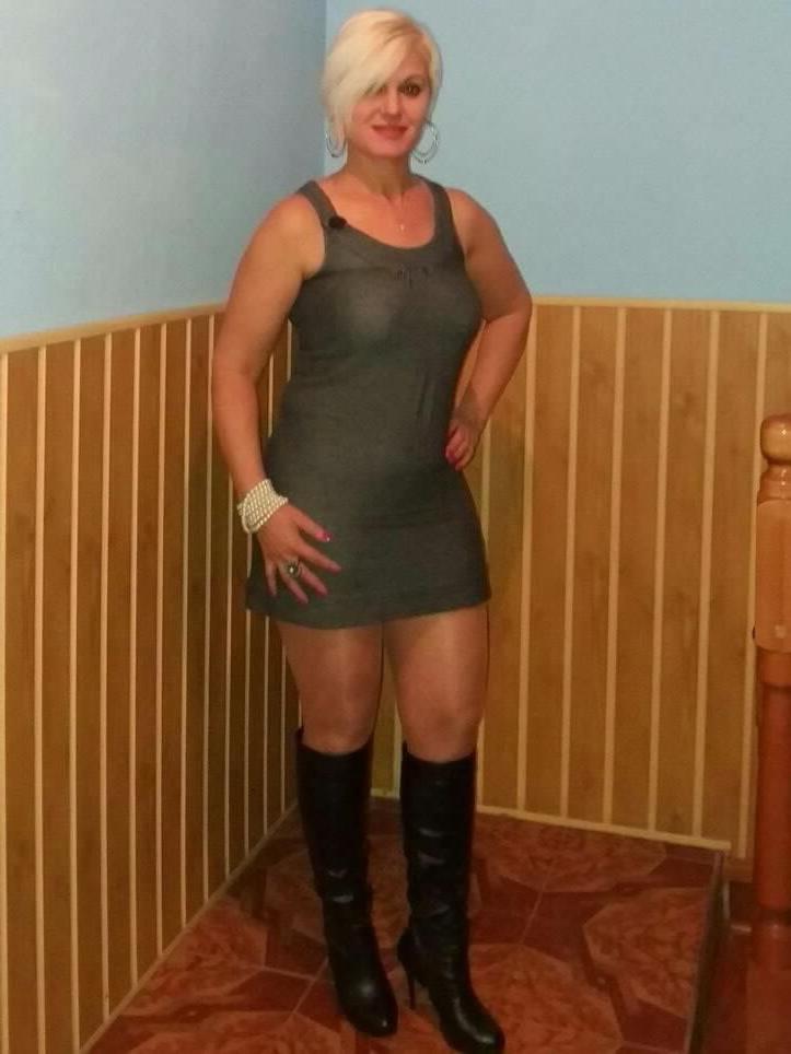 25P more mature milf mom