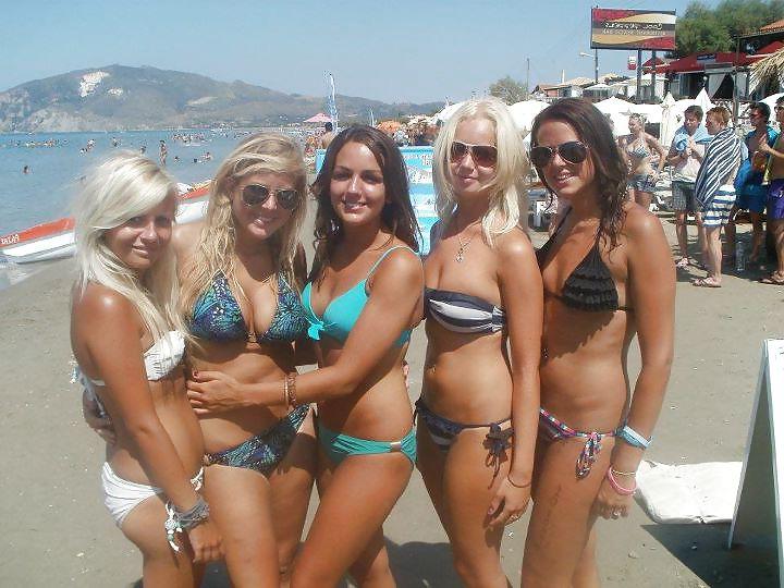 12P Big boobs in bikini 4