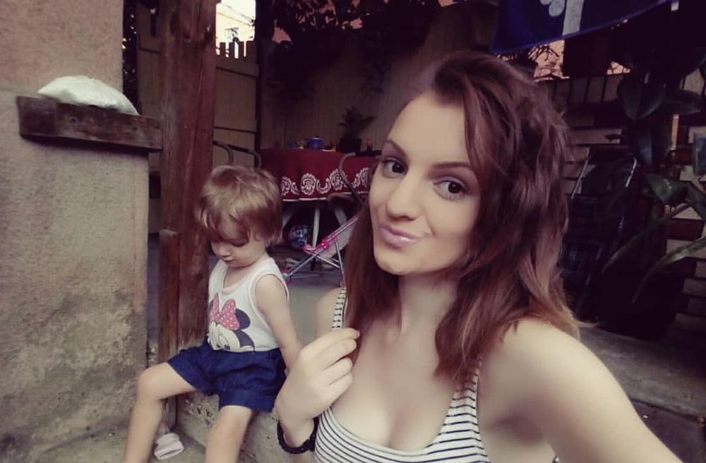 25P Serbian hot slut teen mom beautiful ass Nina Miladinovic