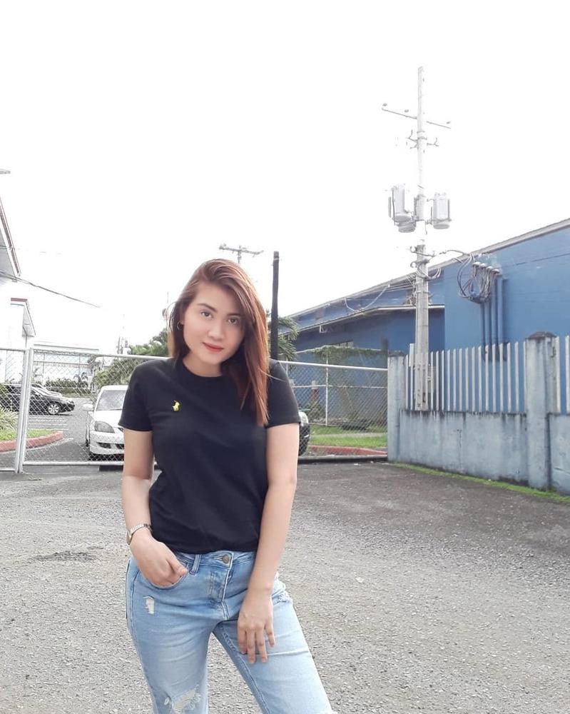 25P 25 yr old mom of 2 (joy)