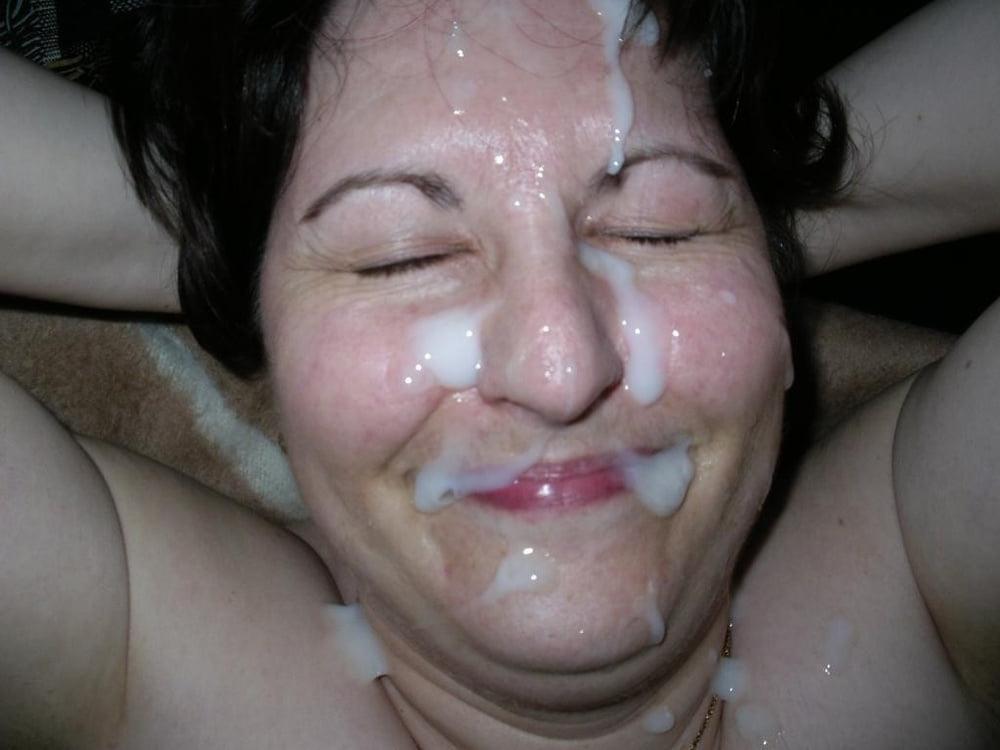 25P Mature ladies
