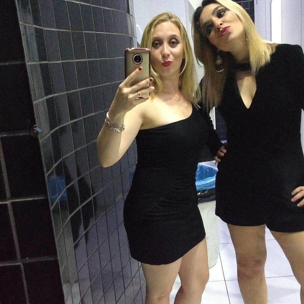 25P Mature ladies