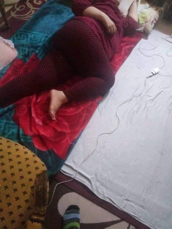 25P fucking whore mom