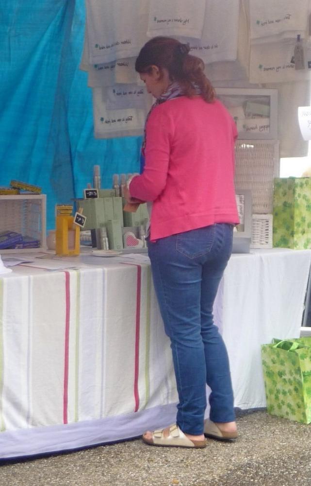25P Candid street ass bk 59