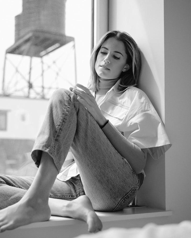 25P Allison Williams Cum Target