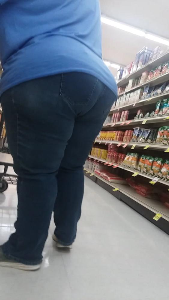 21P Fat white booty blue jeans