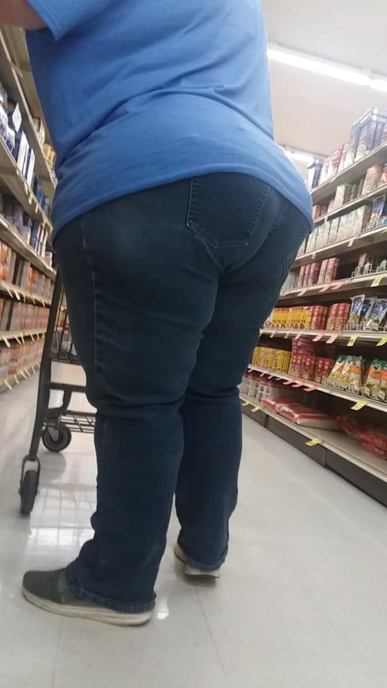 21P Fat white booty blue jeans