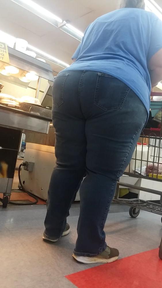 21P Fat white booty blue jeans