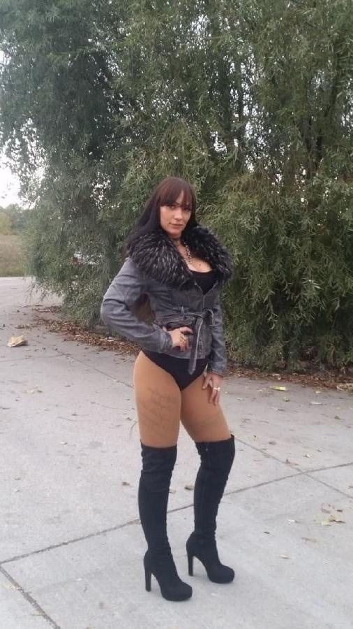 25P Street hookers 9