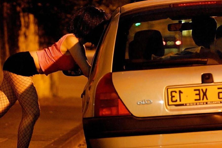 25P Street hookers 9