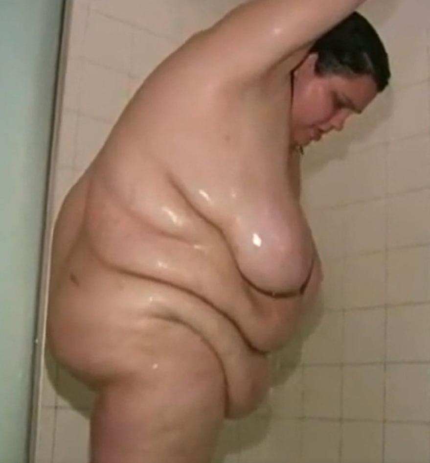 25P Dream Figure SSBBW Showering