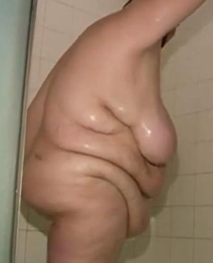 25P Dream Figure SSBBW Showering