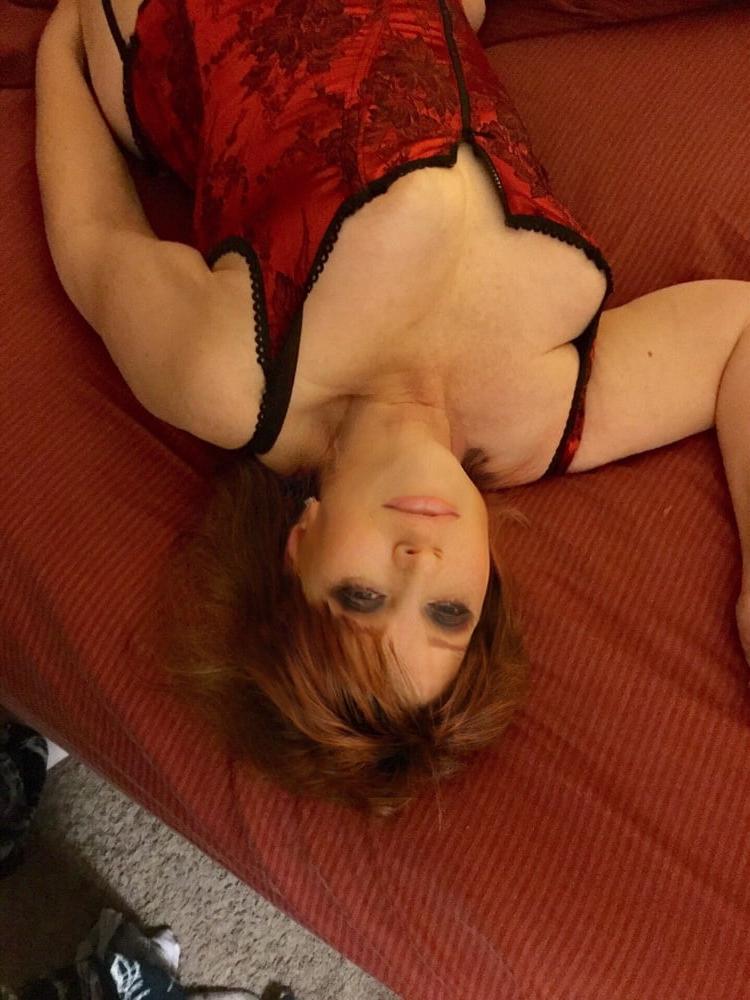 25P Carmen's Corsets