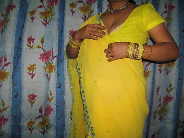 25P Milf Mom
