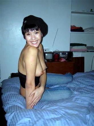 25P Asian Milfs