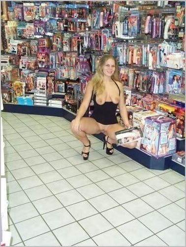 25P Book Store