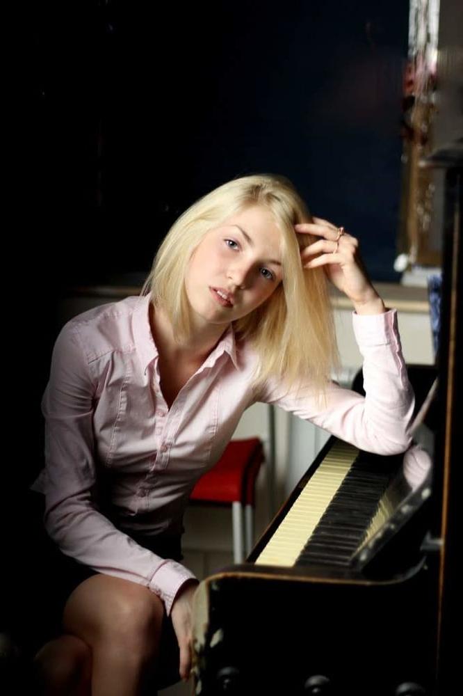 25P Private life of Kristina T (Russia)
