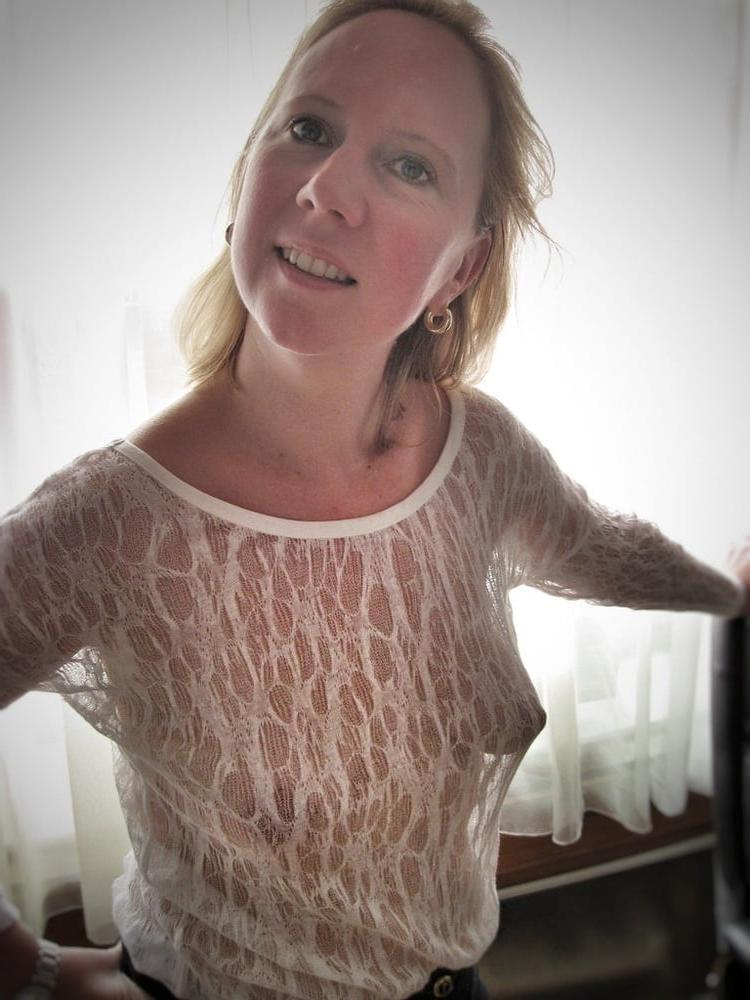 23P GILFS AND MILFS 48