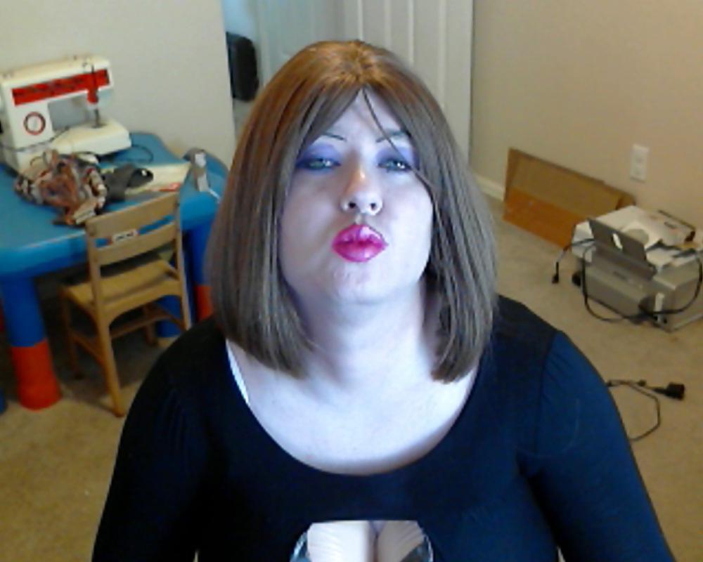 22P Amateur Crossdresser Sissy Dani