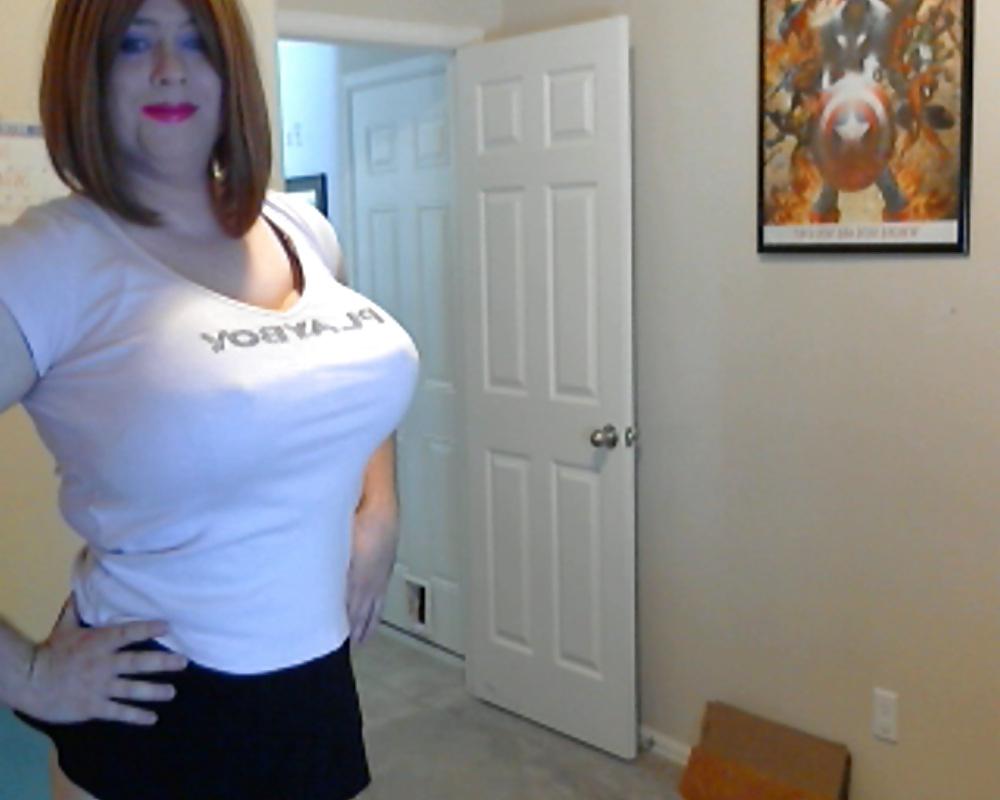 22P Amateur Crossdresser Sissy Dani