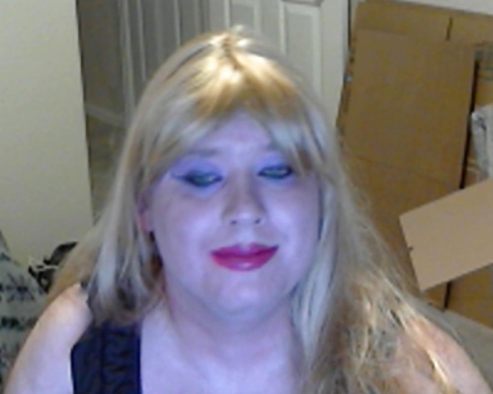 22P Amateur Crossdresser Sissy Dani