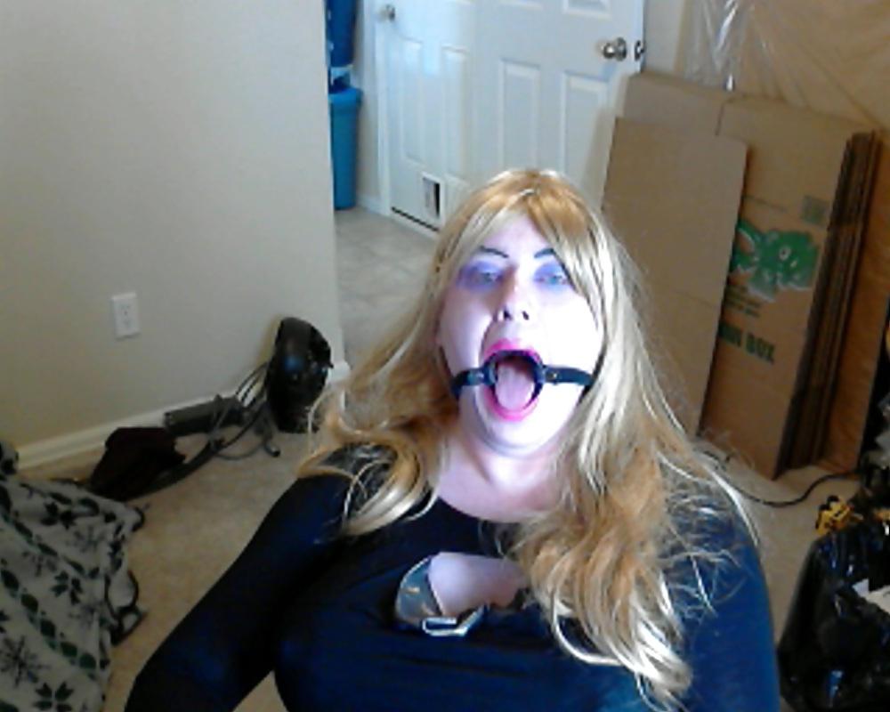 22P Amateur Crossdresser Sissy Dani
