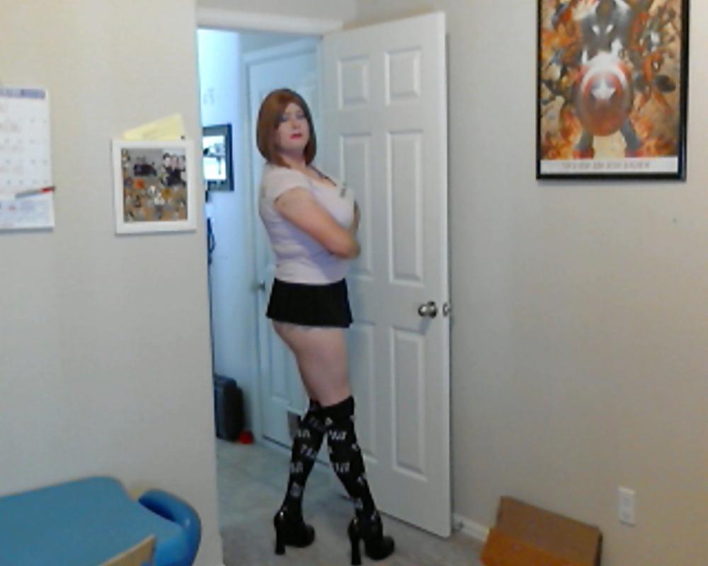 22P Amateur Crossdresser Sissy Dani