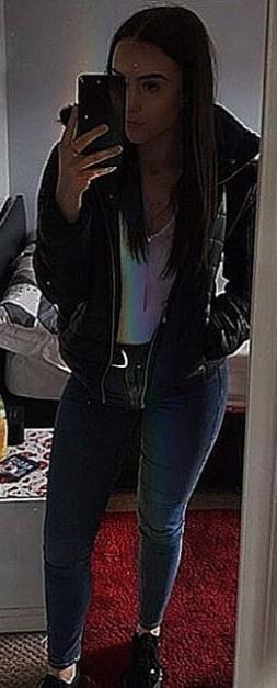 25P Nice Body Teen Chav Cum Slut Good Tits