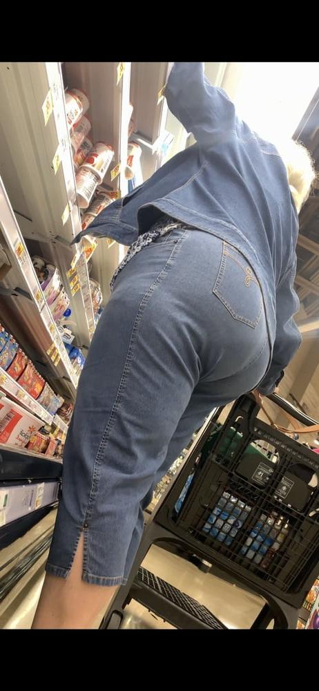 9P Clueless Granny fat ass booty jeans