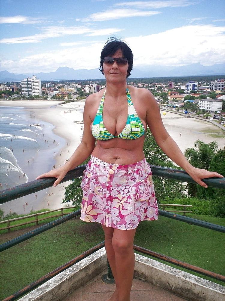 13P Putona casada adora fuder com novinho