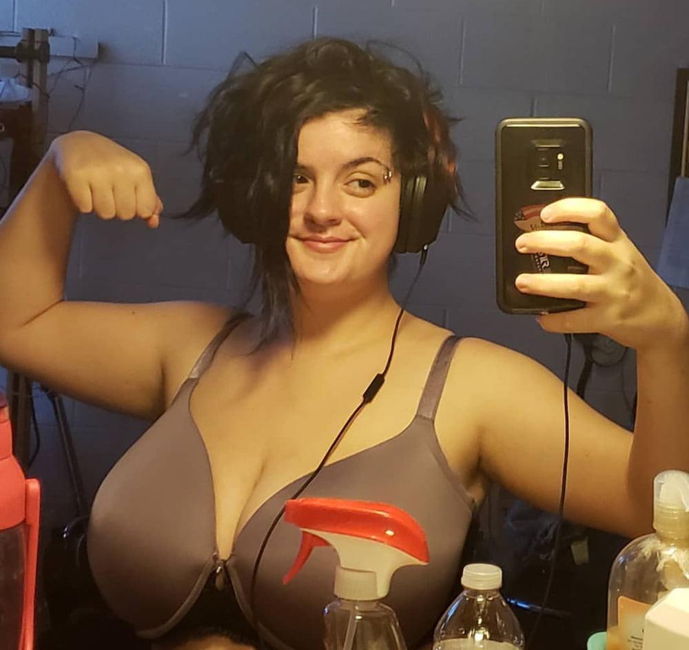 25P Fuck These Tits and Cum on Them