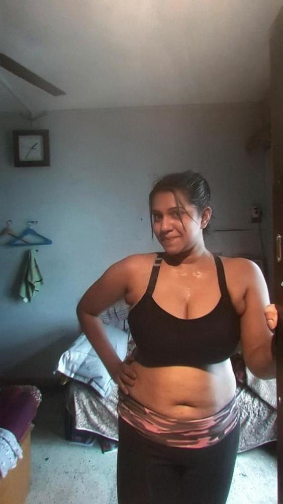 25P Desi Big Boobs Girl Preeti Nude Pics