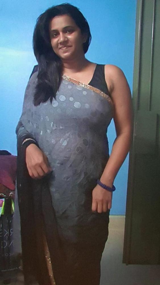 25P Desi Big Boobs Girl Preeti Nude Pics
