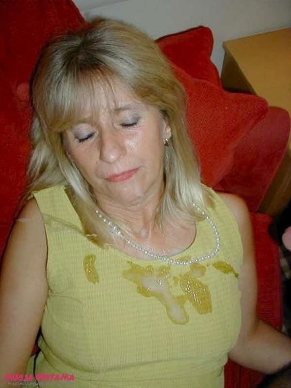 25P Cum on clothes