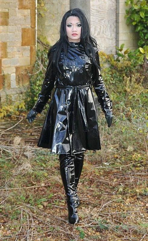 25P Forecast is for heavy cum showers... Raincoat required