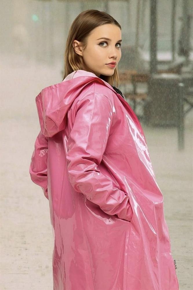 25P Forecast is for heavy cum showers... Raincoat required