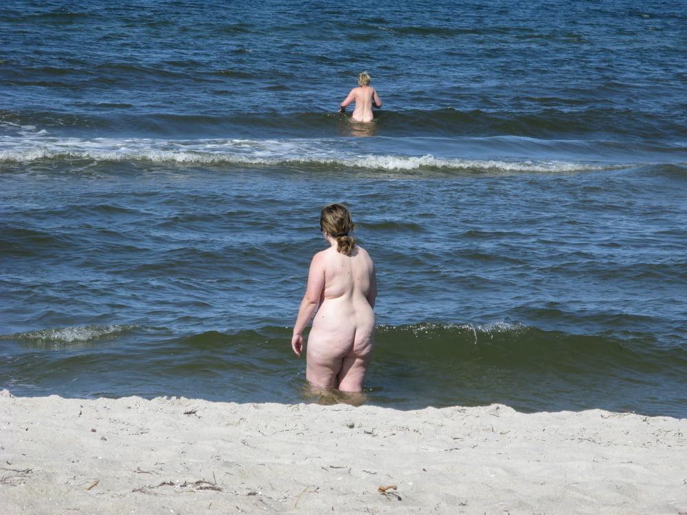 25P Hotwives sent by husbands