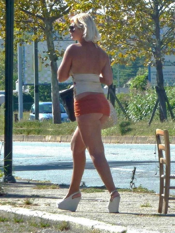 25P Street hookers 8
