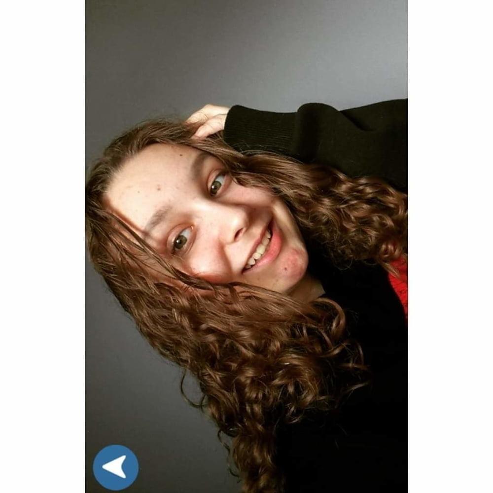 16P This hot teen slut will make you hard and cum so fast