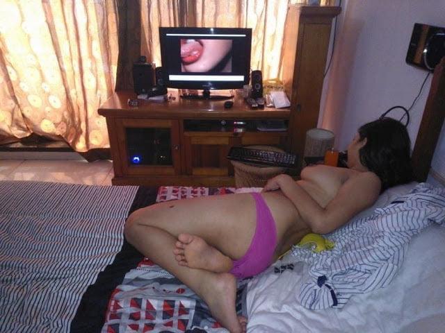 25P Desi Boss Enjoying his private secretary