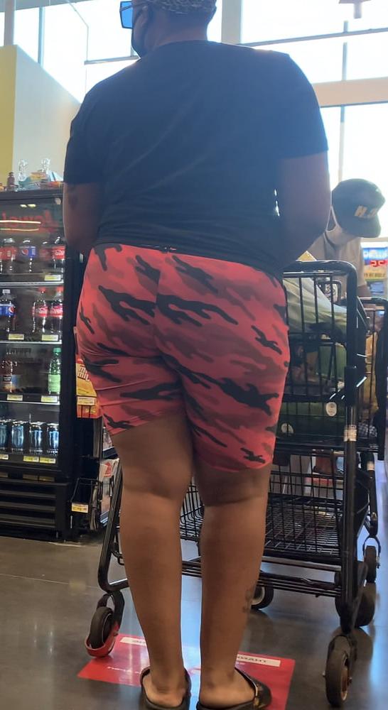 25P New candid booty