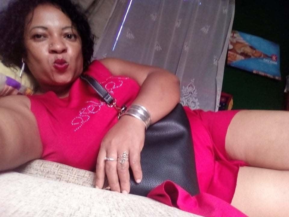 25P Michaella 40 ans