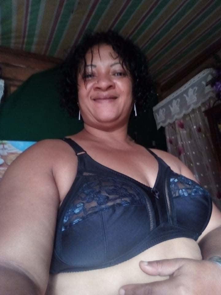 25P Michaella 40 ans