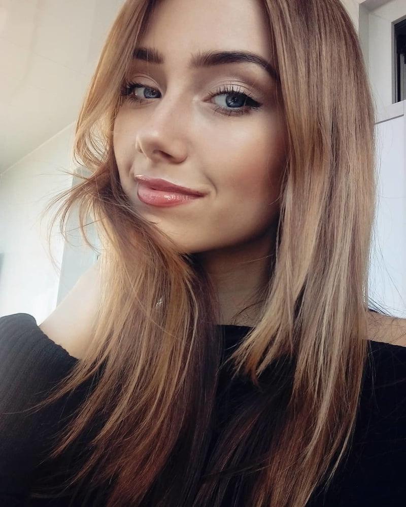 25P My cute face for you guys, I'm sexy and cum thirsty slut