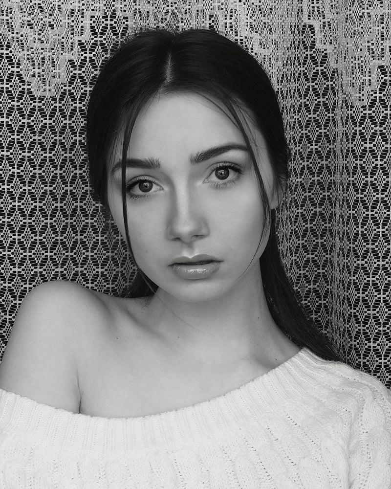 25P My cute face for you guys, I'm sexy and cum thirsty slut